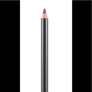 Mac Heroine Lip Liner